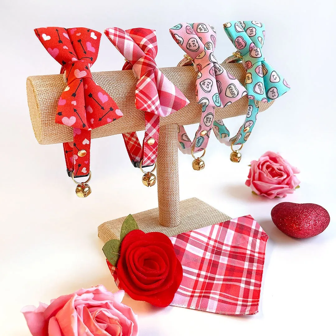 Pet Bow Tie - "Conversation Hearts - Pink" - Valentine's Day Pink Candy Heart Cat Bow Tie / Valentine's Day / For Cats   Small Dogs (One Size)