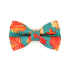 Pet Bow Tie - "Maple Hill" - Autumn Leaves Cat Bow Tie / Fall, Autumn, Maple Leaf, Canada, Thanksgiving / For Cats   Small Dogs (One Size)