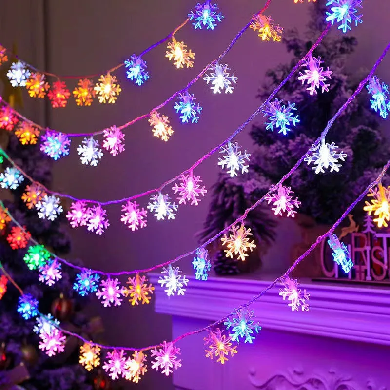 Quntis 10M 80-LED Snowflake String Lights with Remote, Battery-Powered, IP66 Waterproof – 8 Lighting Modes for Christmas Tree, Holiday, and Party Decor