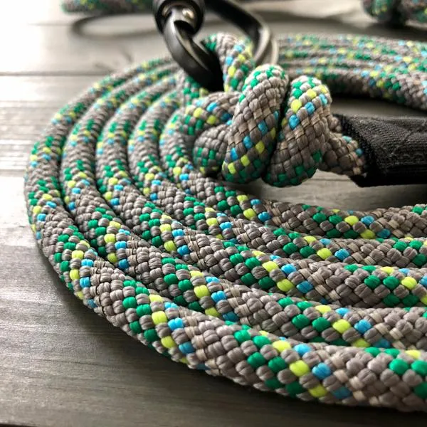 Wilderdog Big Carabiner Reflective Rope Leash - 5ft